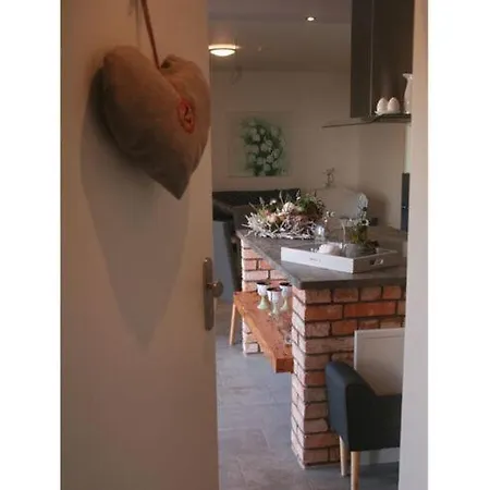 Apartment 2 People